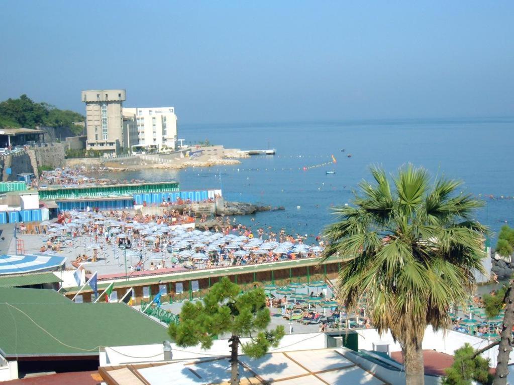 Villa Amore Castellammare di Stabia Exteriör bild